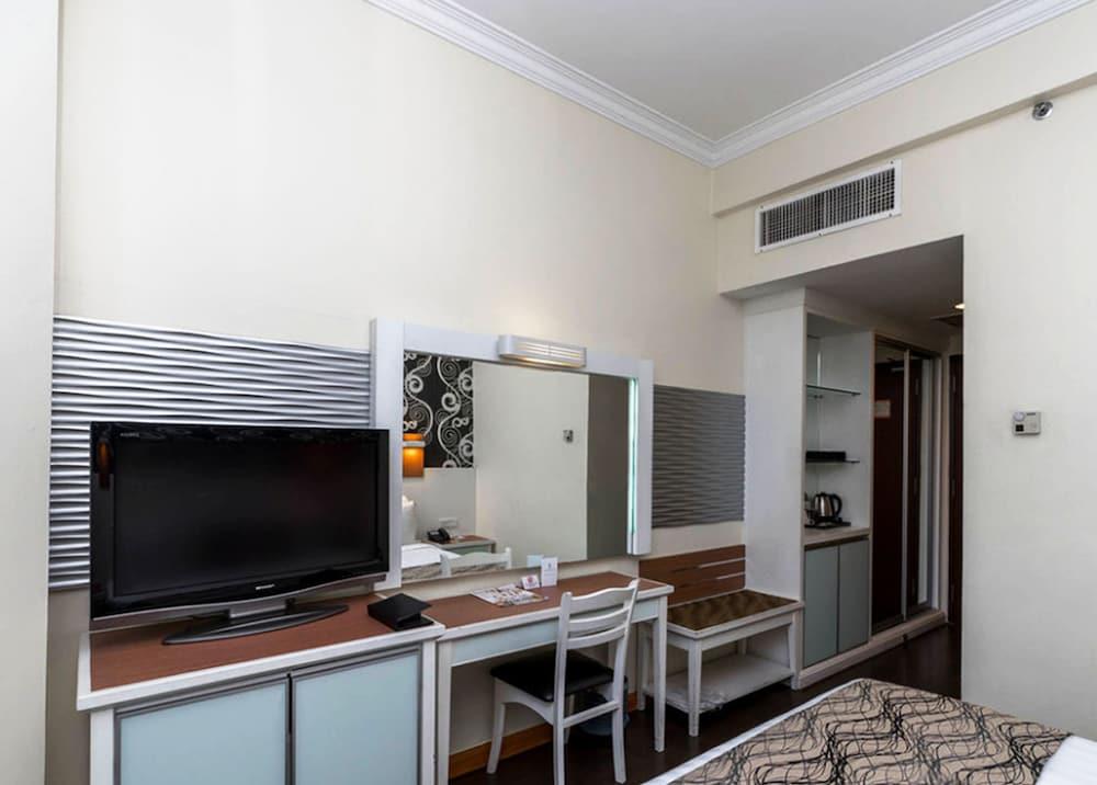Regalodge Hotel & Spa איפוה מראה חיצוני תמונה