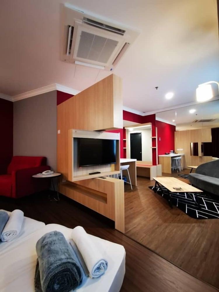 Regalodge Hotel & Spa איפוה מראה חיצוני תמונה