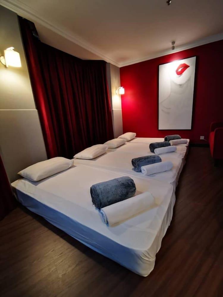 Regalodge Hotel & Spa איפוה מראה חיצוני תמונה