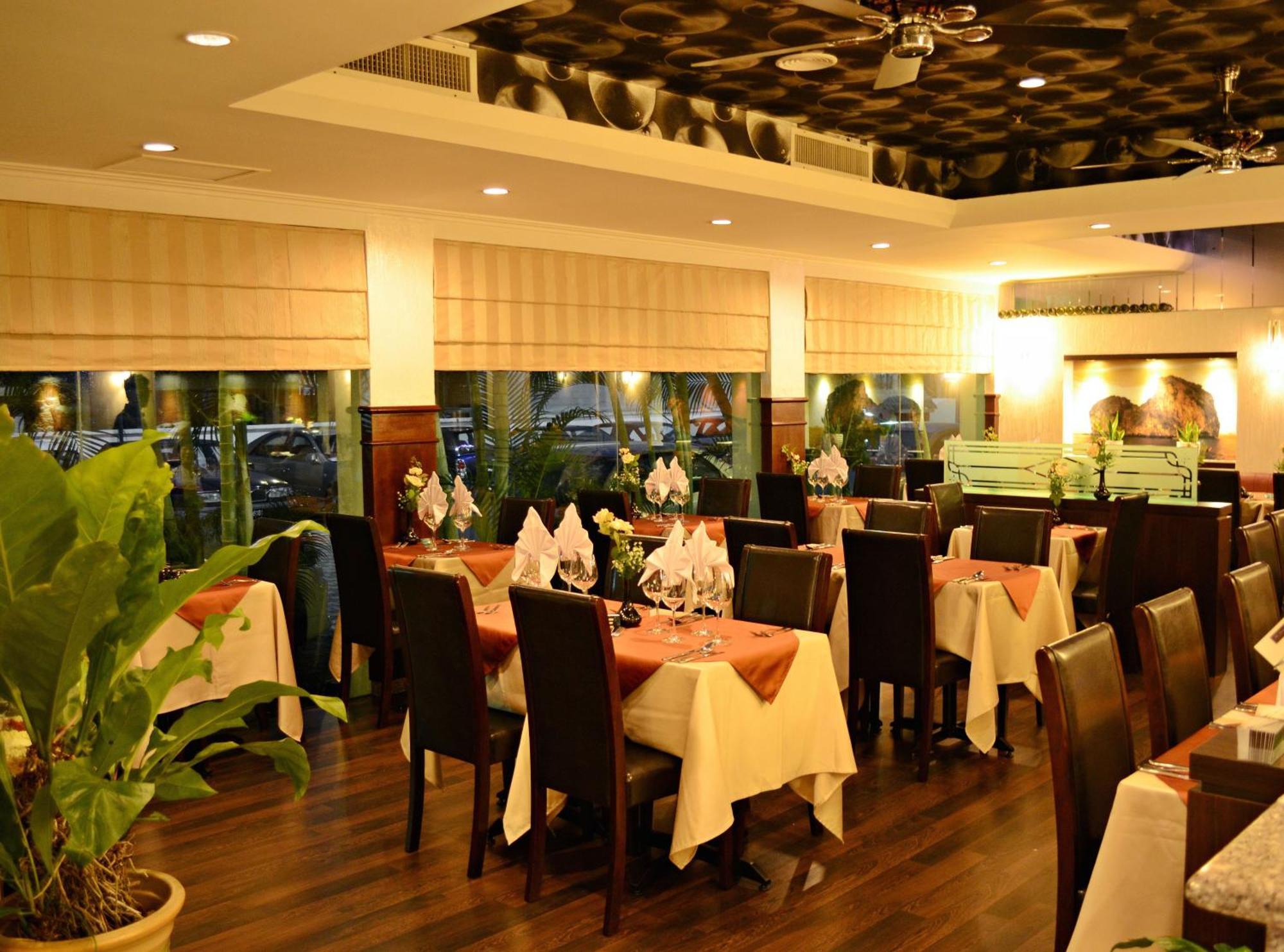 Regalodge Hotel & Spa איפוה מראה חיצוני תמונה