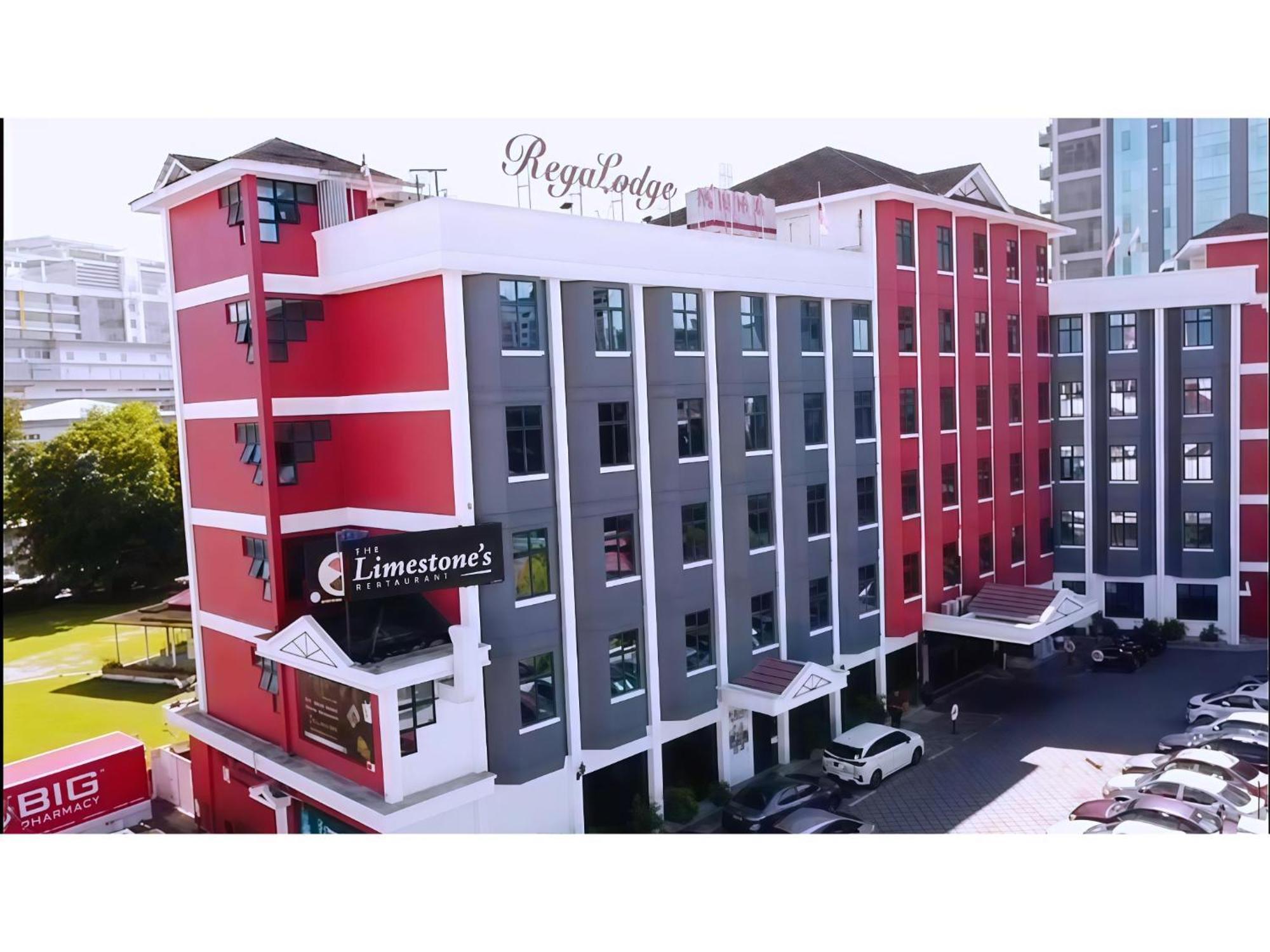 Regalodge Hotel & Spa איפוה מראה חיצוני תמונה